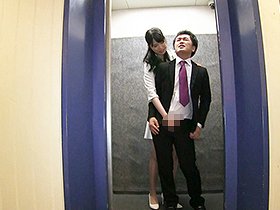 ぶっかけ！OLスーツ倶楽部14 〜逆セクハラオフィスで働く長身OLのタイトスーツと爽やかボーダーもてスカート〜　サンプル画像02